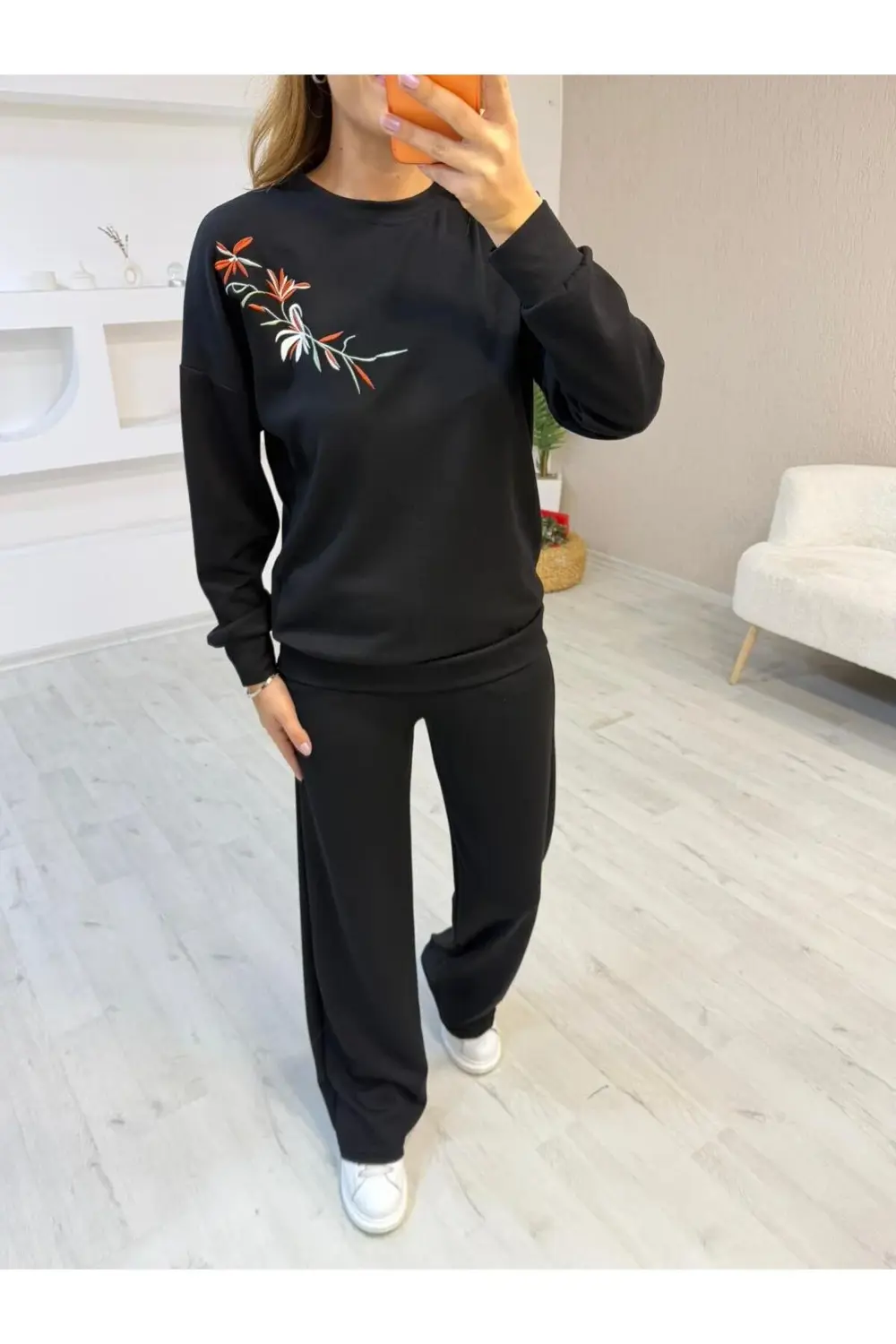 modal dokulu çiçek nakış detaylı ikili takım