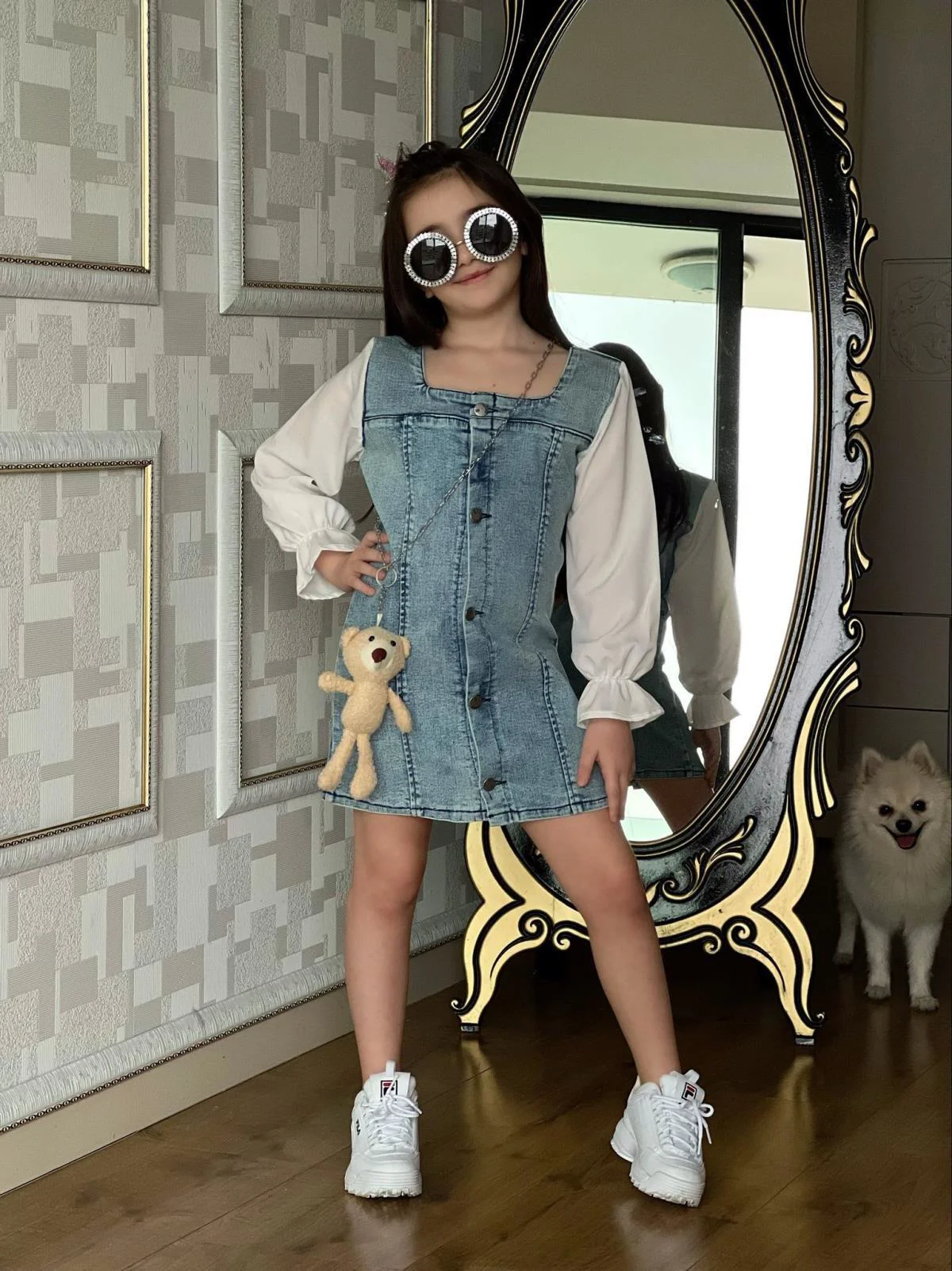 MODAVALS AYICIK AKSESUARLI DÜĞME DETAYLI KIZ ÇOCUK KOT ELBİSE MODAVALS AYICIK AKSESUARLI DÜĞME DETAYLI KIZ ÇOCUK KOT ELBİSE