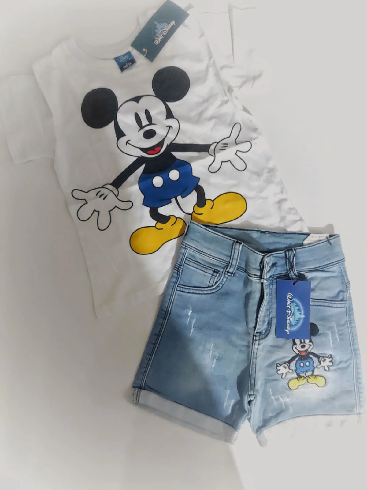 MODAVALS MICKEY NAKIŞLI LAZER KESİ DETAYLI ERKEK ÇOCUK KOT ŞORTLU