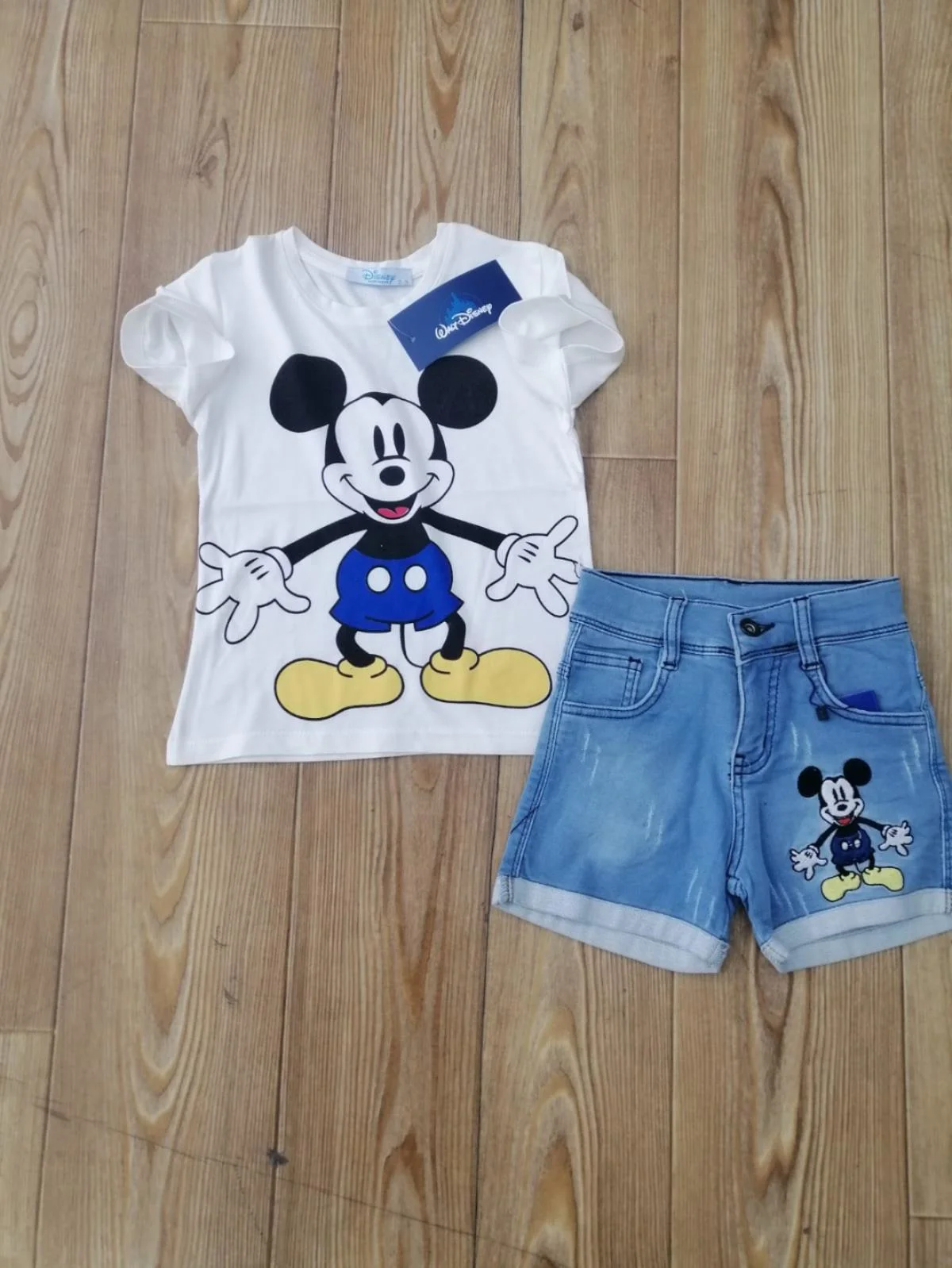 MODAVALS MICKEY NAKIŞLI LAZER KESİ DETAYLI ERKEK ÇOCUK KOT ŞORTLU