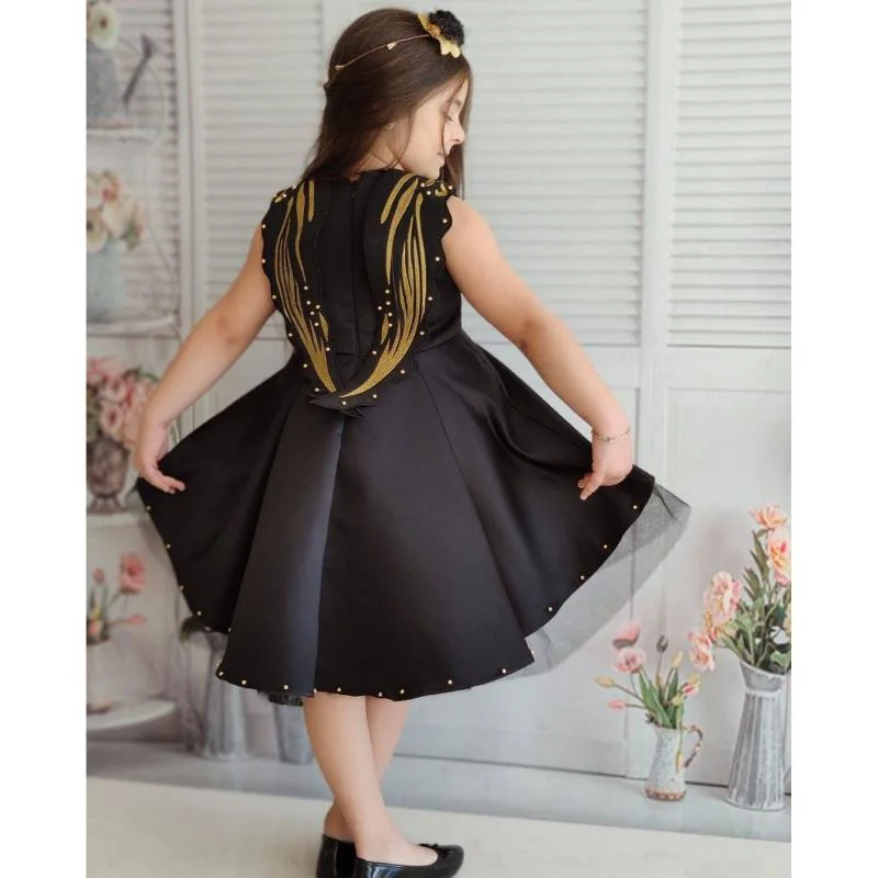 MODAVALS SİYAH İNCİ NAKIŞLI VARAK DETAYLI ÖZEL TASARIM KIZ ÇOCUK 