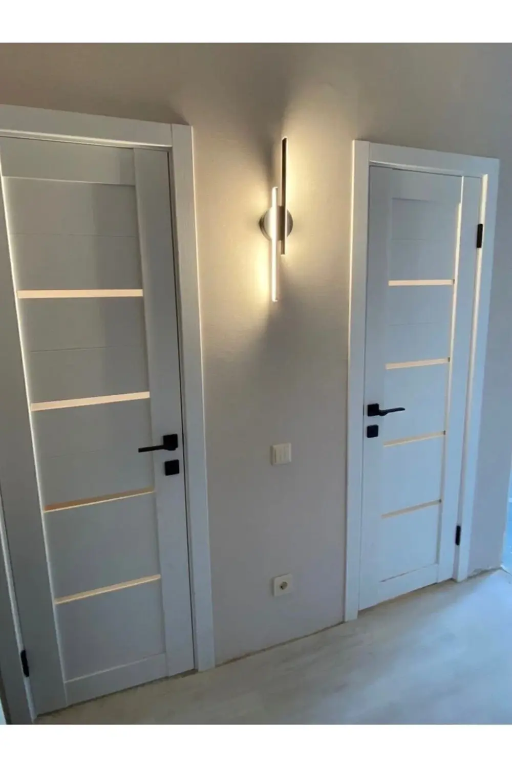 Modern Aplik Çift Yönlü Çubuk Led Siyah Günışığı Lineer Avize Arm