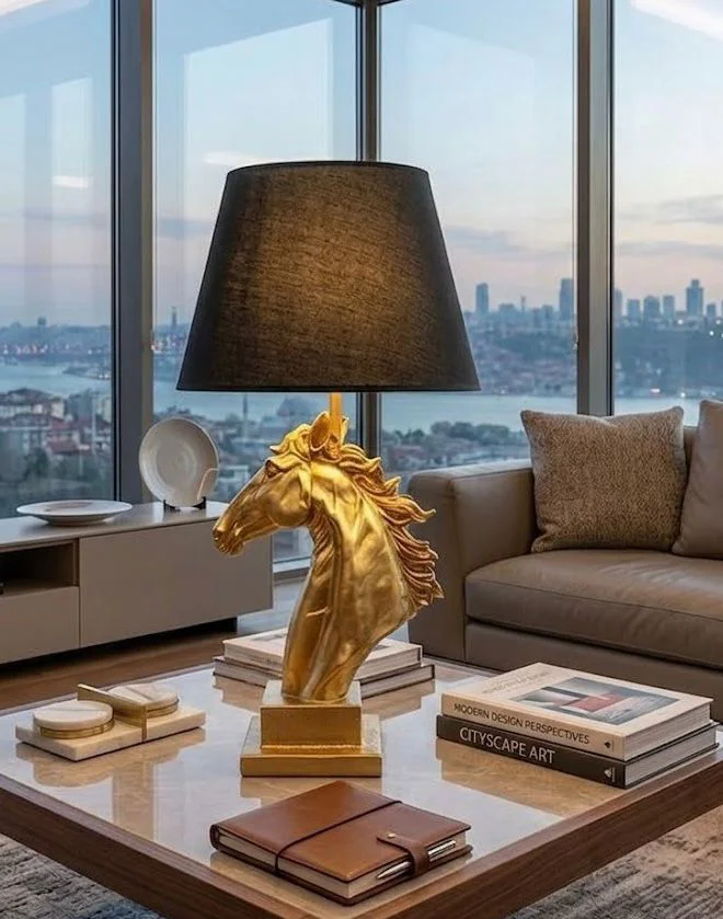 Modern At Abajur Siyah Gold Büst Abajur  Heykel  –  Siyah Şapka D