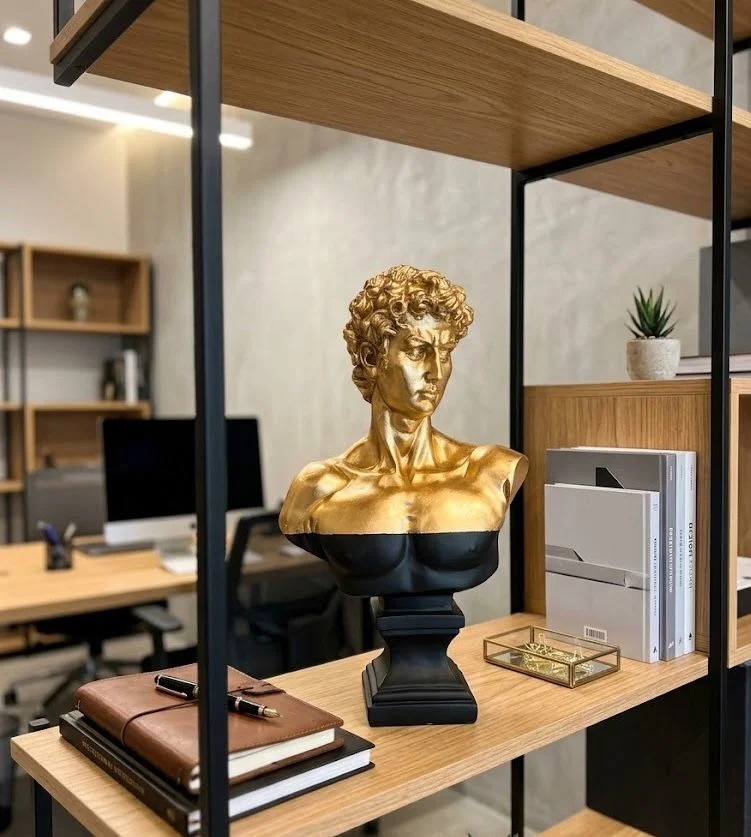 Modern Dekoratif Biblo – Gold Siyah Detay David/ Davut Heykeli, S Modern Dekoratif Biblo – Gold Siyah Detay David/ Davut Heykeli, S