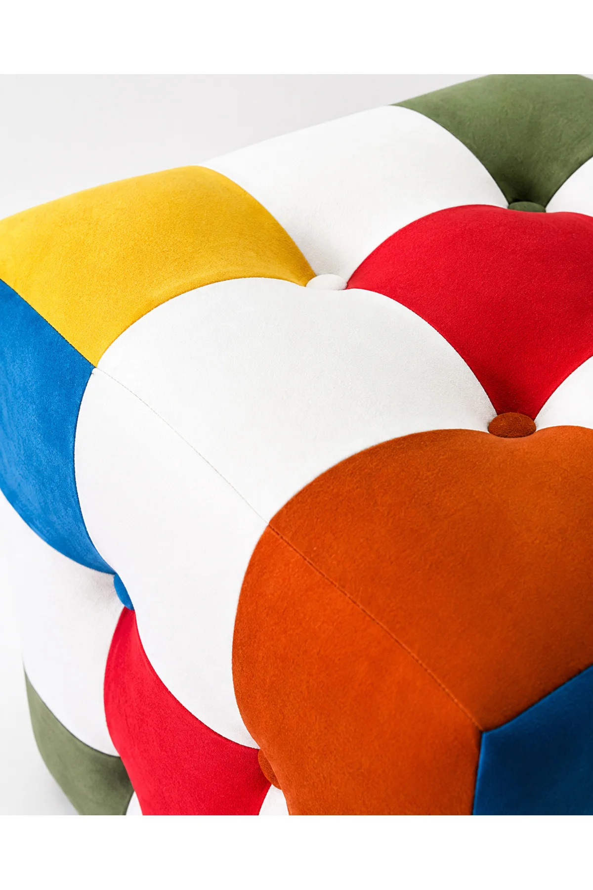 Modern Patchwork Renkli Puf - Dekoratif Oturma Taburesi El Yapımı Şık Tasarım Çok Renkli