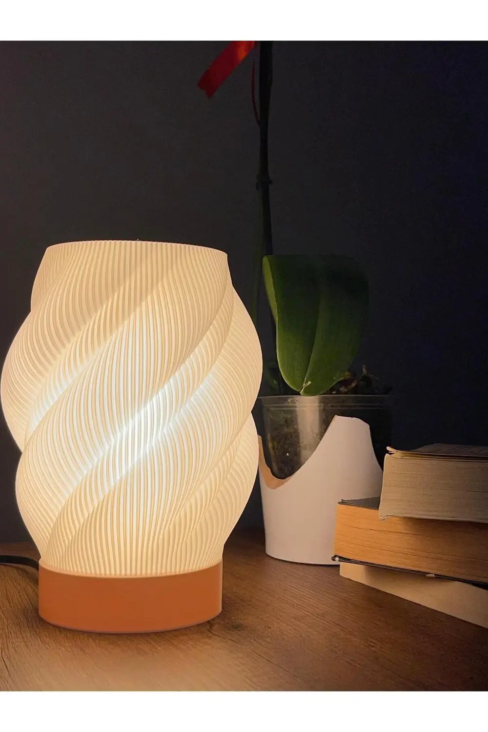 Modern Tasarımlı Şık Abajur Dekoratif Masa Lambası Yatak Odası, S