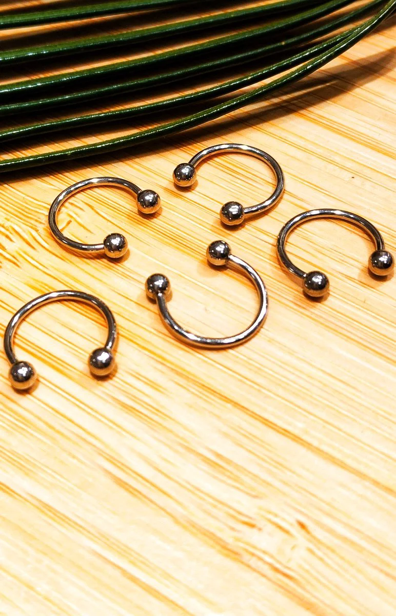 Monalisa Home Gümüş Renk Beş Adet 13mm Yarım Ay Pirsing