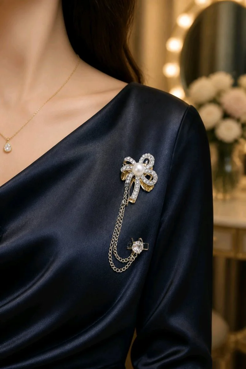 Monalisa Home Lüks Gösterişli Metal Yaka İğnesi