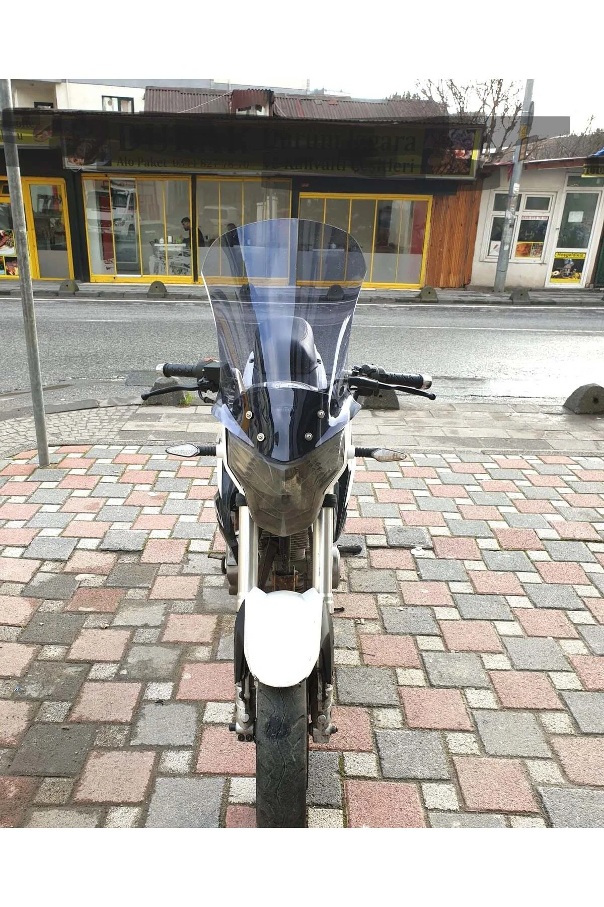 Mondial 180 Z One S Ön Cam 58cm 2014-2022 Model Füme Renkli