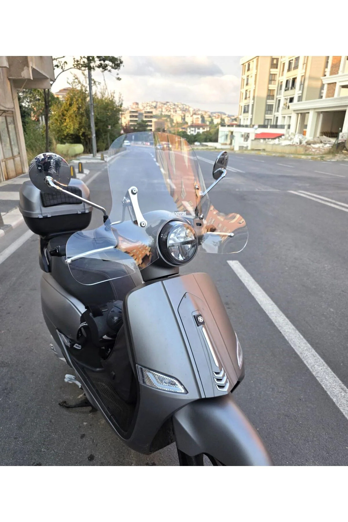 Mondial Exon 125 Ön Cam 2023-2026 Model 39cm Şeffaf Renkli 4mm El