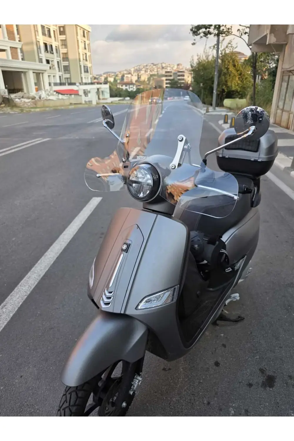 Mondial Exon 125 Siperlik Ön Cam 2023-2025 Model 39cm Şeffaf Renk