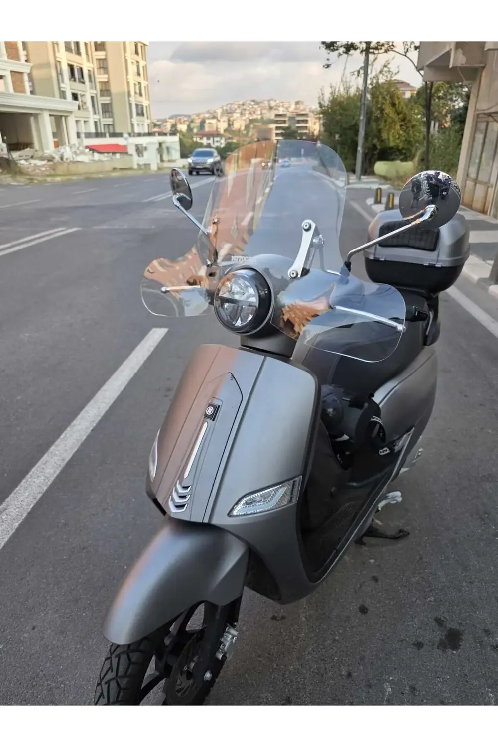 Mondial Exon 125 Siperlik Ön Cam 2023-2025 Model 39cm Şeffaf Renk