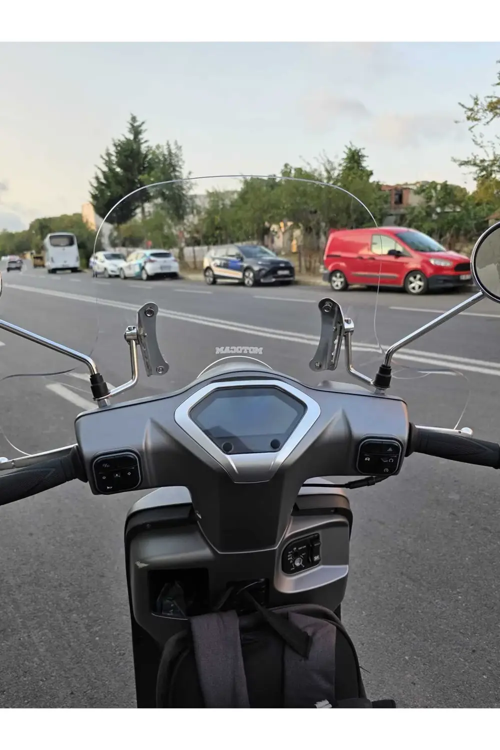 Mondial Exon 125 Siperlik Ön Cam 2023-2025 Model 39cm Şeffaf Renk