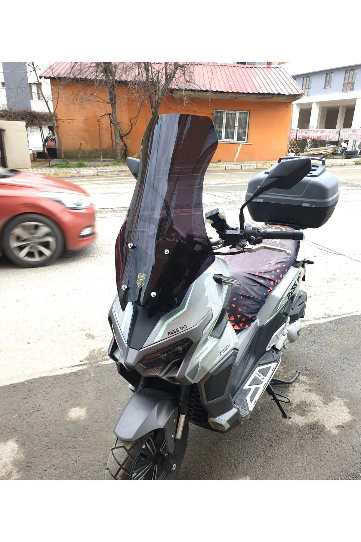Mondial Ressivo 250 Ön Cam 2023-2026 Model 75cm Siyah Renkli 4mm 