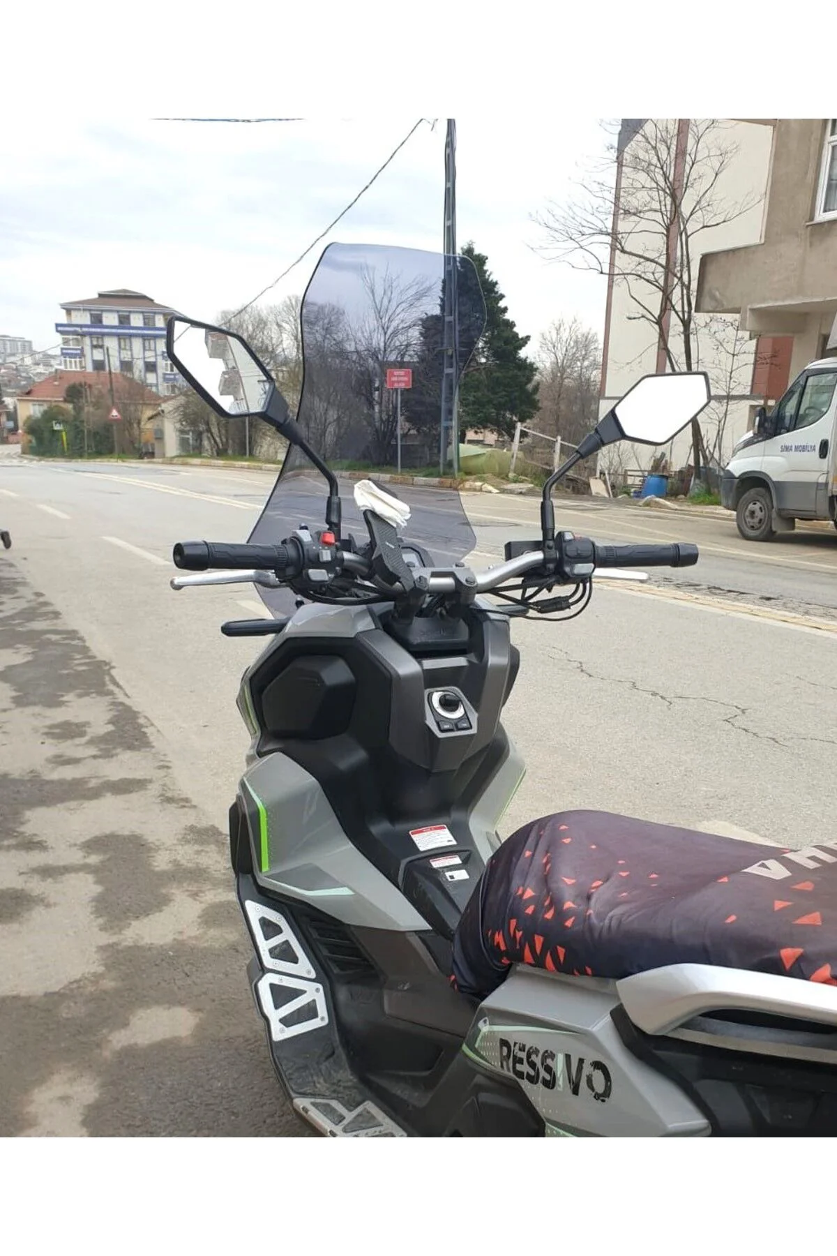 Mondial Ressivo 250 Ön Cam 2023-2026 Model 68cm Füme Renkli 4mm