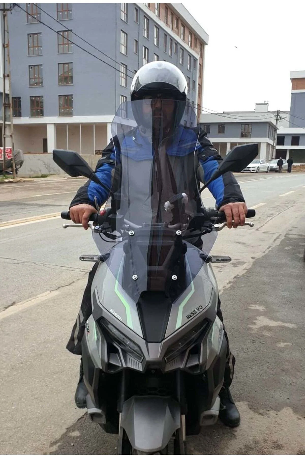 Mondial Ressivo 250 Ön Cam 2023-2026 Model 68cm Füme Renkli 4mm