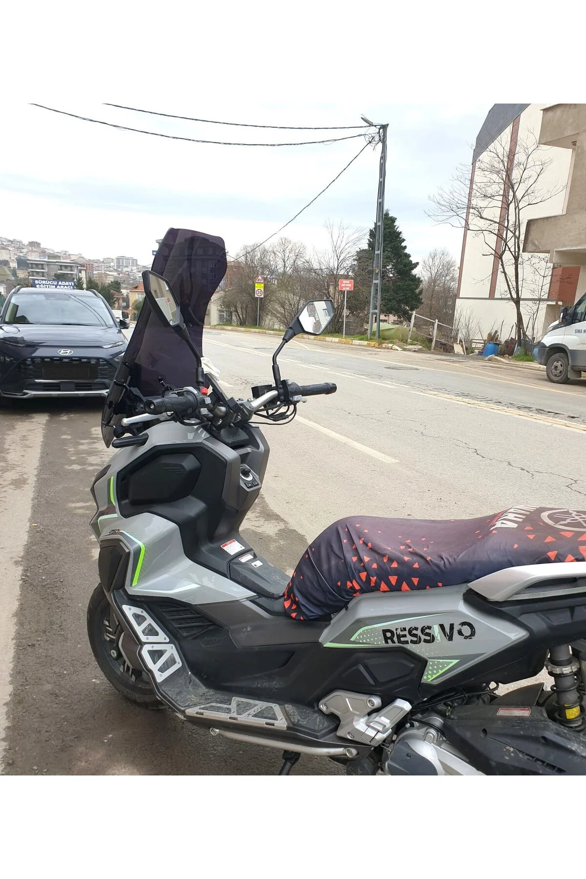 Mondial Ressivo 250 Ön Cam 2023-2026 Model 75cm Siyah Renkli 4mm 
