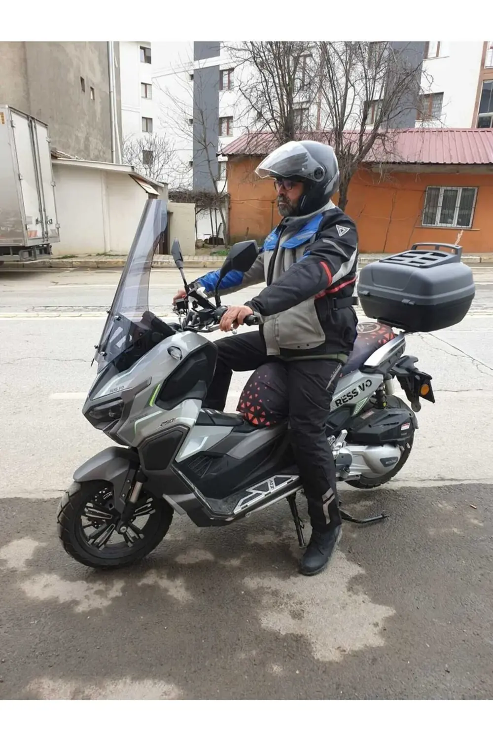 Mondial Ressivo 250 Ön Cam 2023-2025 Model 57cm Füme Renkli 4mm