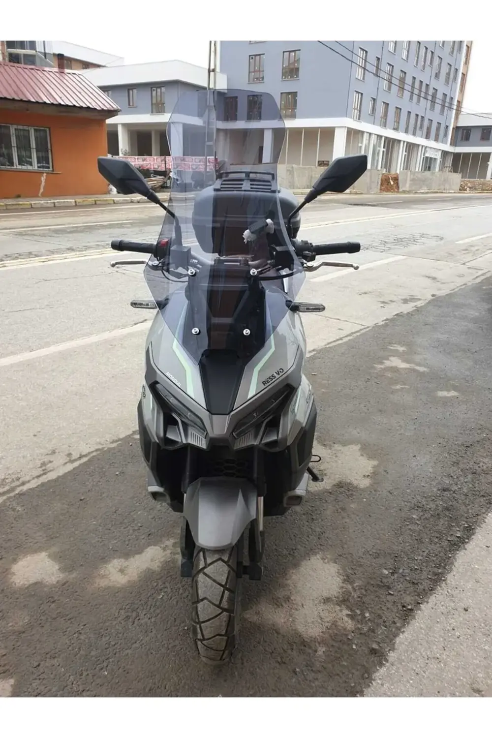 Mondial Ressivo 250 Ön Cam 2023-2025 Model 57cm Füme Renkli 4mm