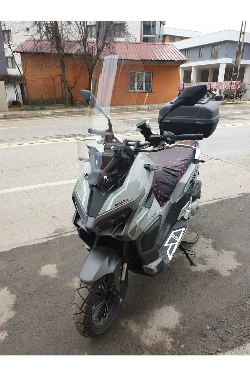 Mondial Ressivo 250 Ön Cam 2023-2025 Model 75cm Şeffaf Renkli 4mm