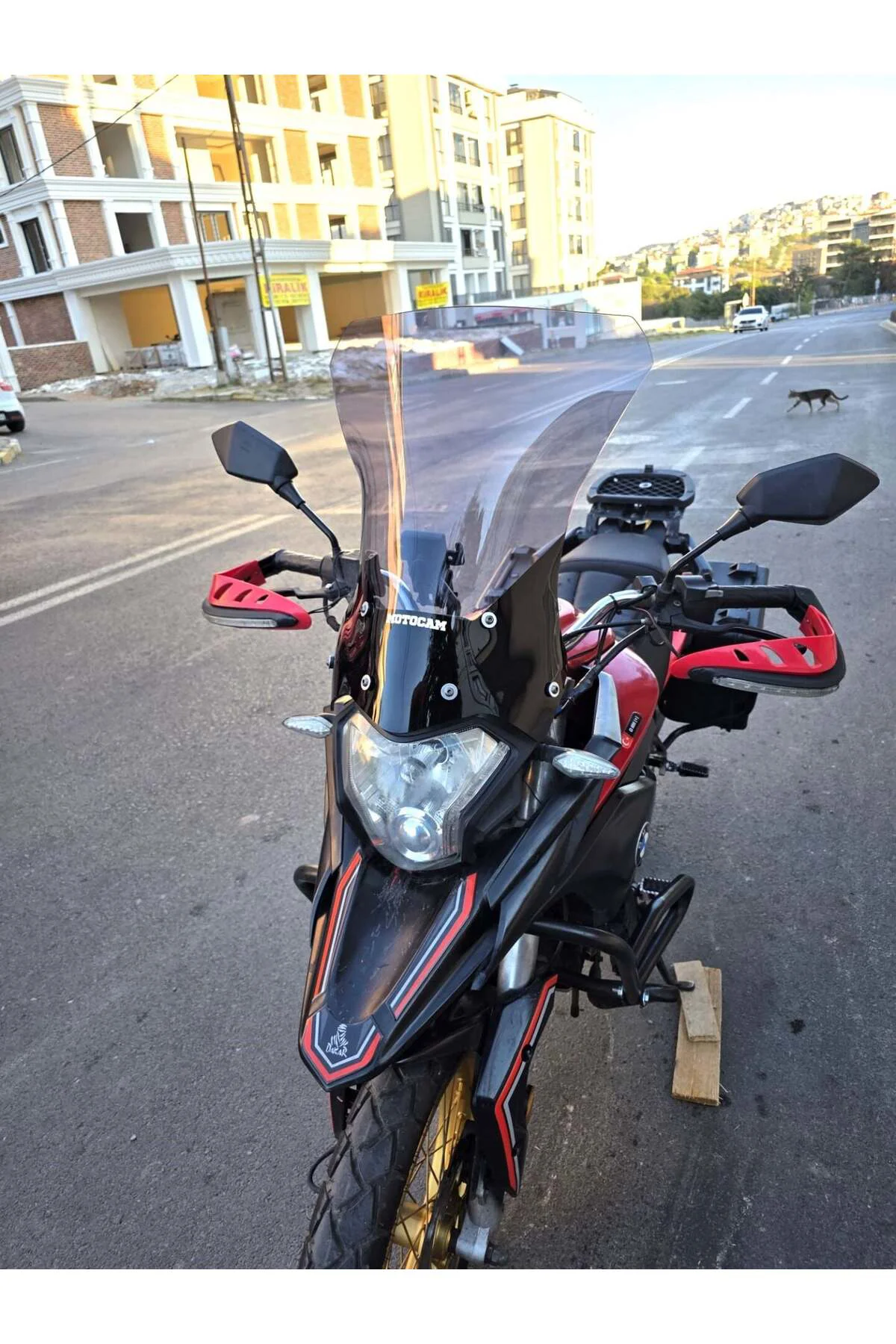 Mondial Rx3 İ Evo Ön Cam 2015-2022 Model 52cm Füme Renkli 4mm UZU