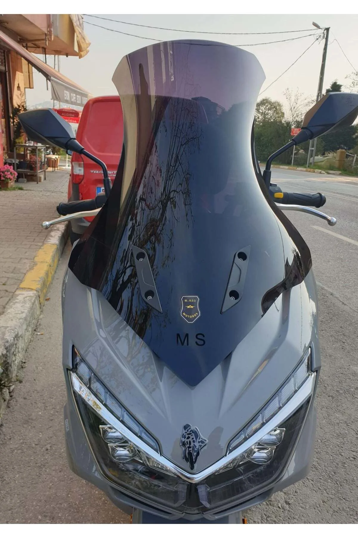 Mondial Strada 125 Ön Cam 2023-2026 Model 75cm Siyah Renkli 4mm U