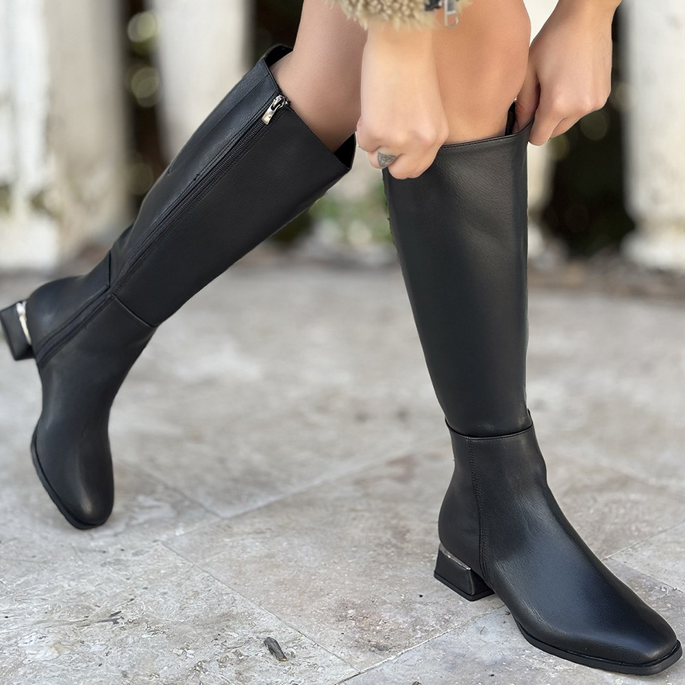 Monni Siyah Cilt Topuklu Çizme Monni Siyah Cilt Topuklu Çizme