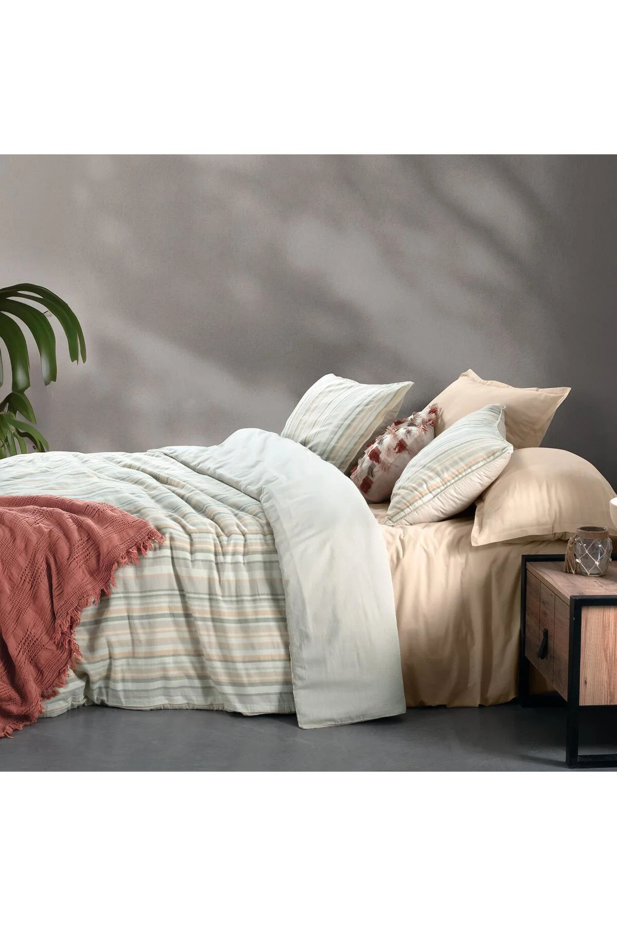 Mood Comfort Gerardo Bej Çift Kişilik Nevresim Takımı .