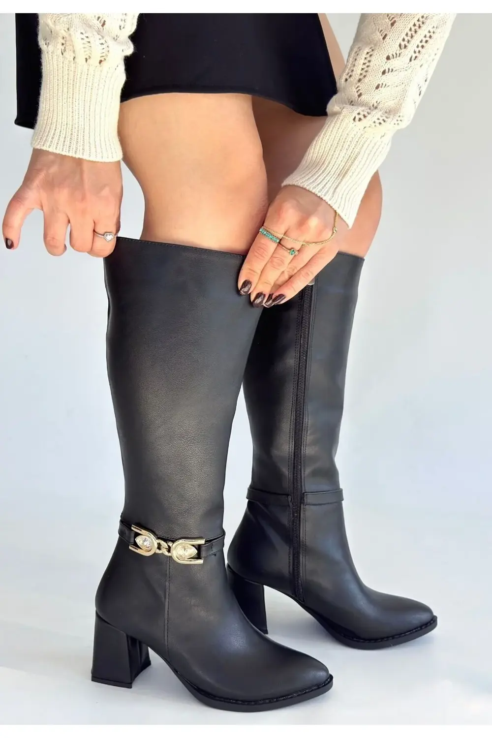 Mooni Siyah Cilt Topuklu Çizme