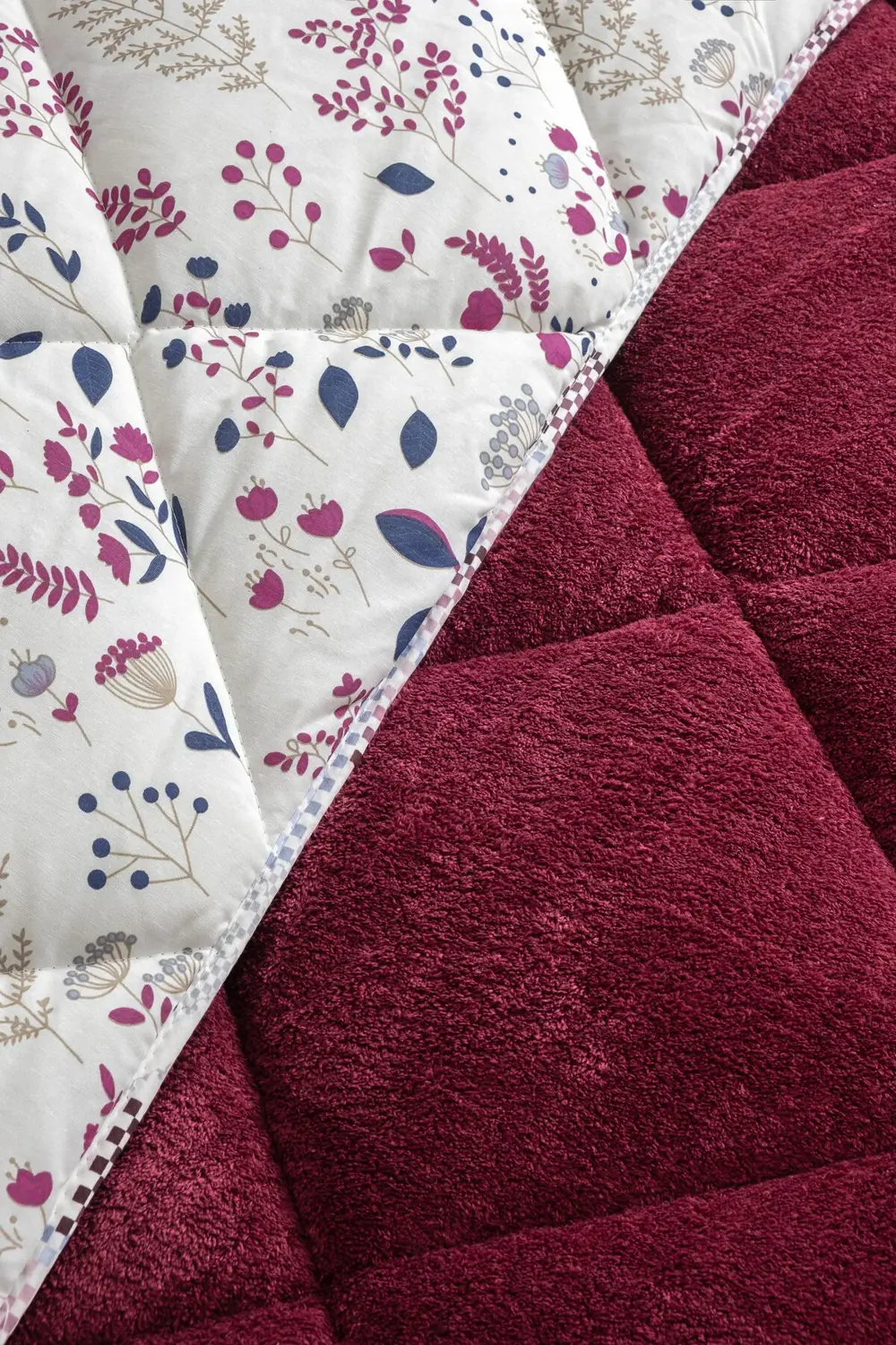 Morena Battal Boy Lüx Wellsoft Yorgan Çift Taraflı - 2 Adet Yastı