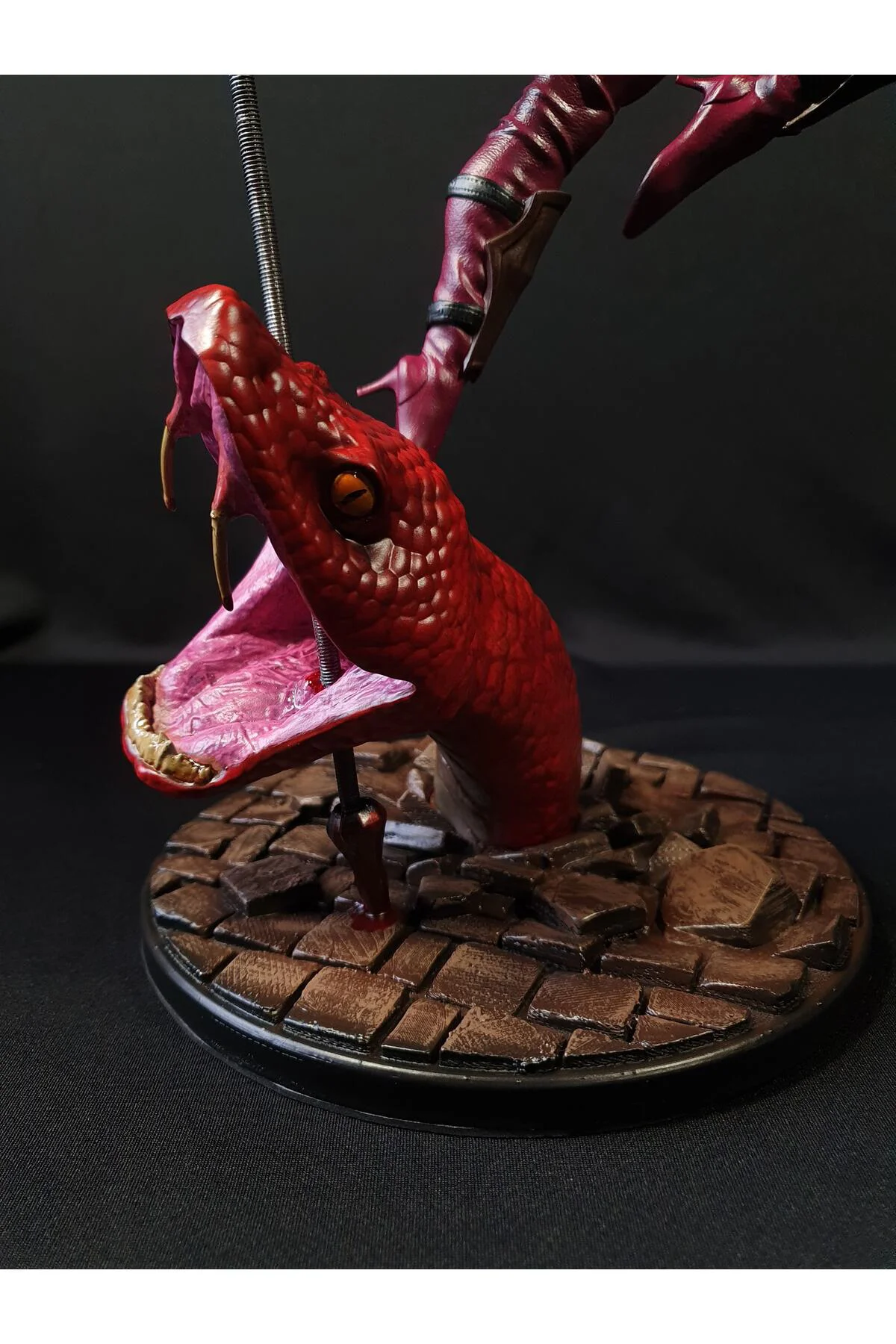 Mortal Kombat Mileena Figür Mortal Kombat Mileena Obje Büyük Boy 25CM