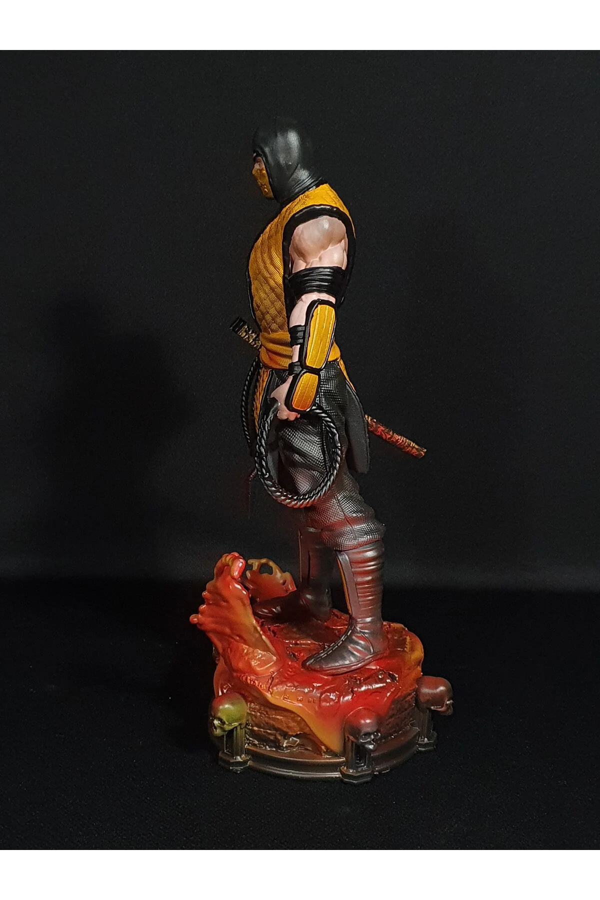 Mortal Kombat Scorpion Figür Mortal Kombat Scorpion Obje Büyük Boy 25CM
