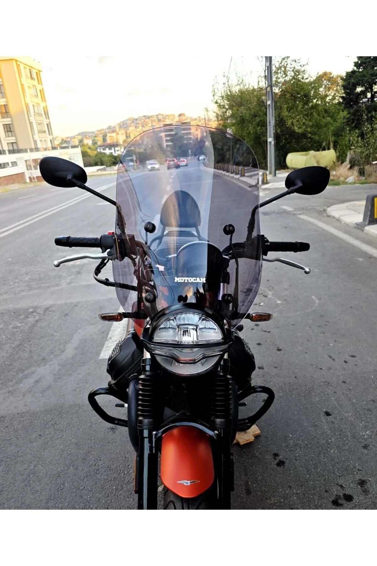 Moto Guzzi V7 Stone Ön Cam 2021-2023 Model 53cm Füme Renkli 4mm A
