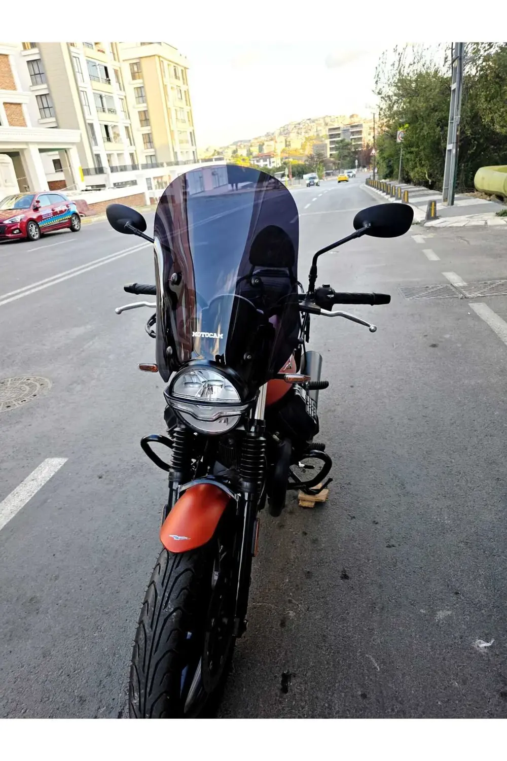 Moto Guzzi V7 Stone Siperlik Ön Cam 2021-2023 Model 53cm Siyah Re