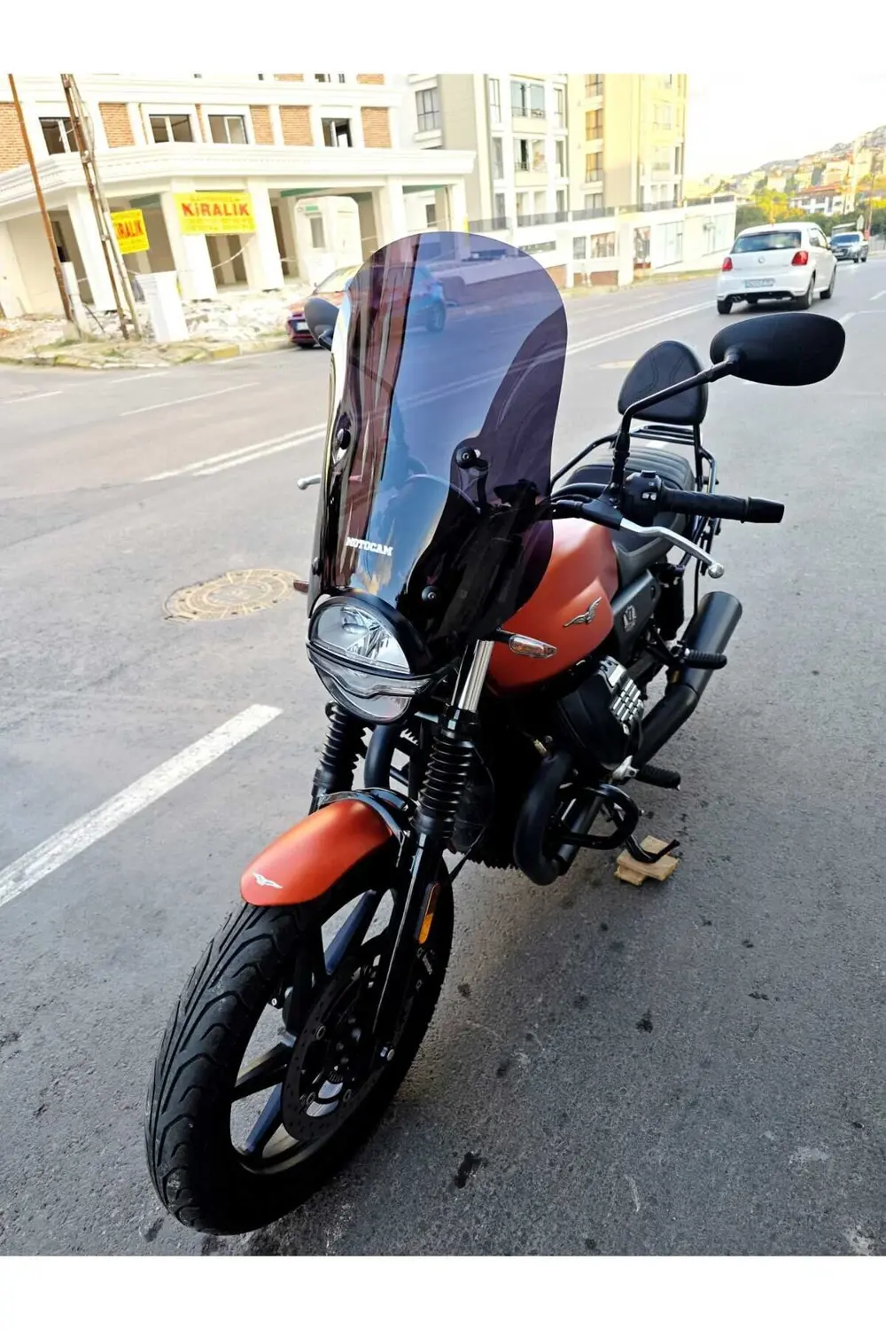 Moto Guzzi V7 Stone Siperlik Ön Cam 2021-2023 Model 53cm Siyah Re