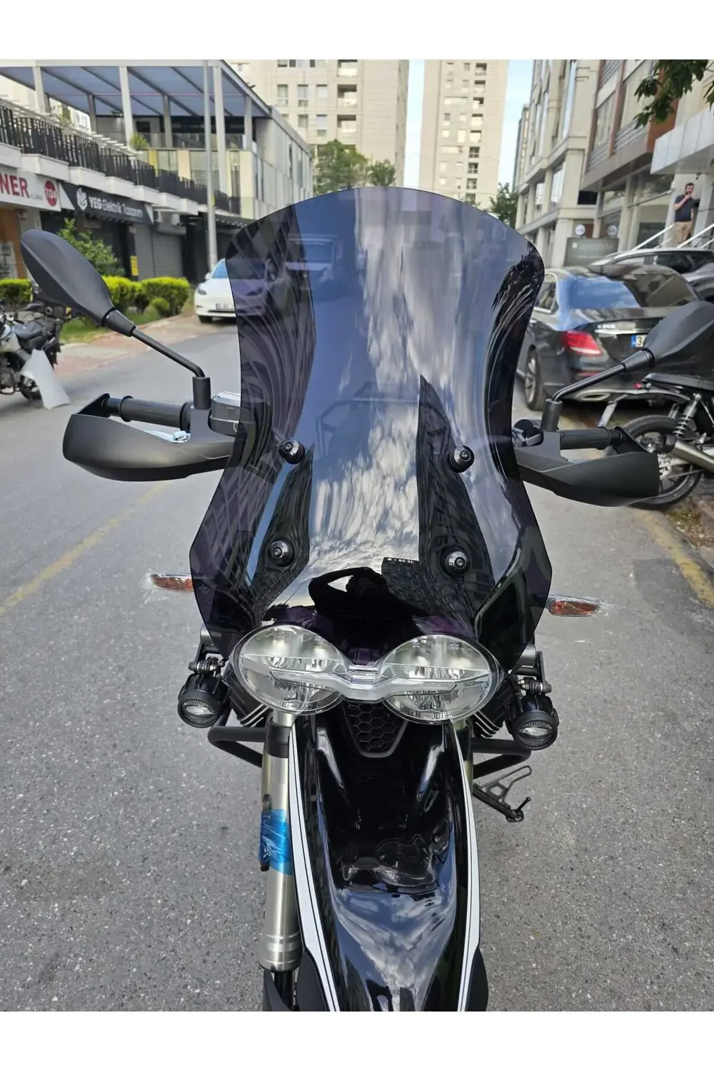 Moto Guzzi V85 Uyumlu Siperlik Ön Cam 2019-2023 Model 58cm Siyah