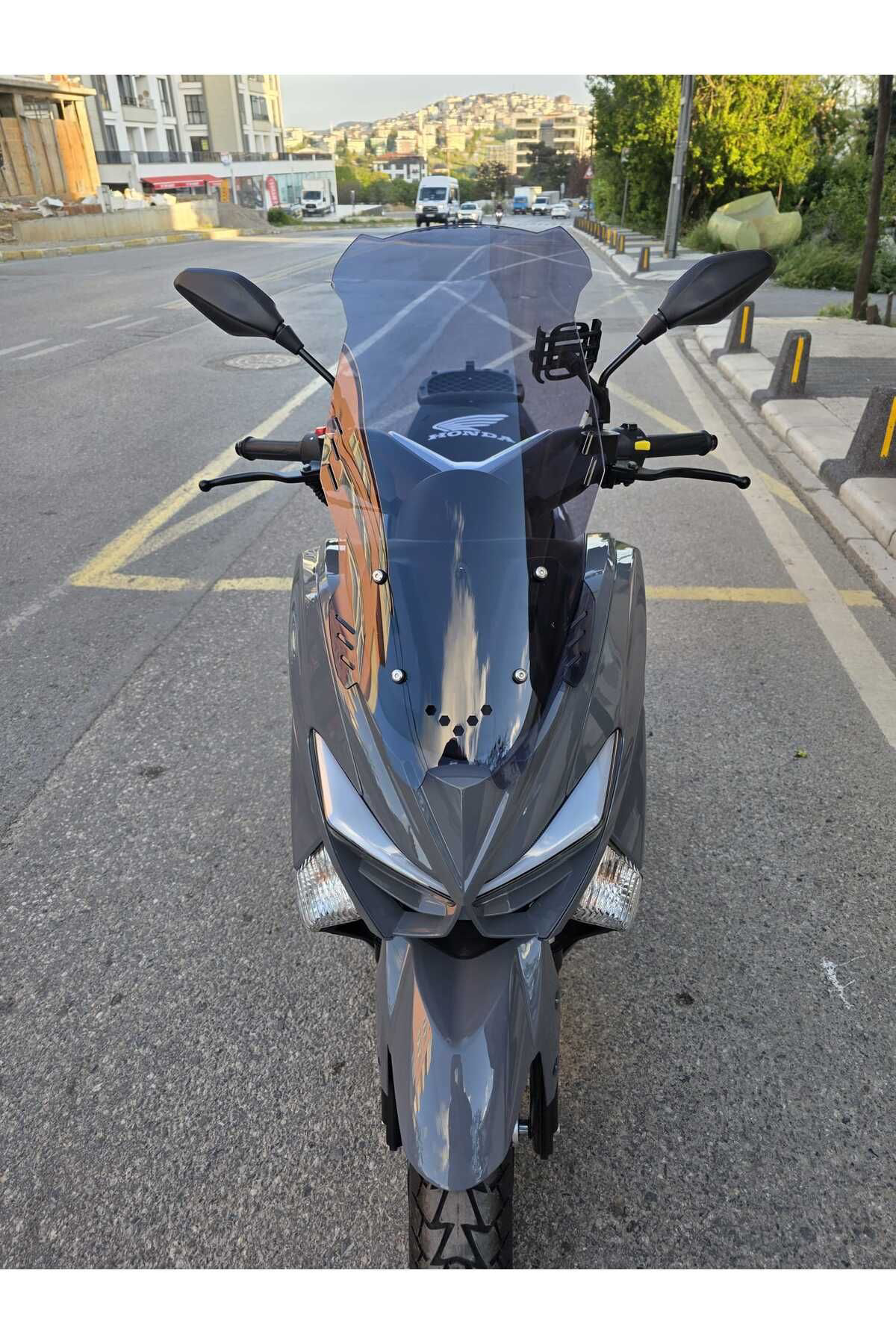 Motocam  Revolt Rsx4 Siperlik Ön Cam 2022-2025 Model 65Cm Füme Ren