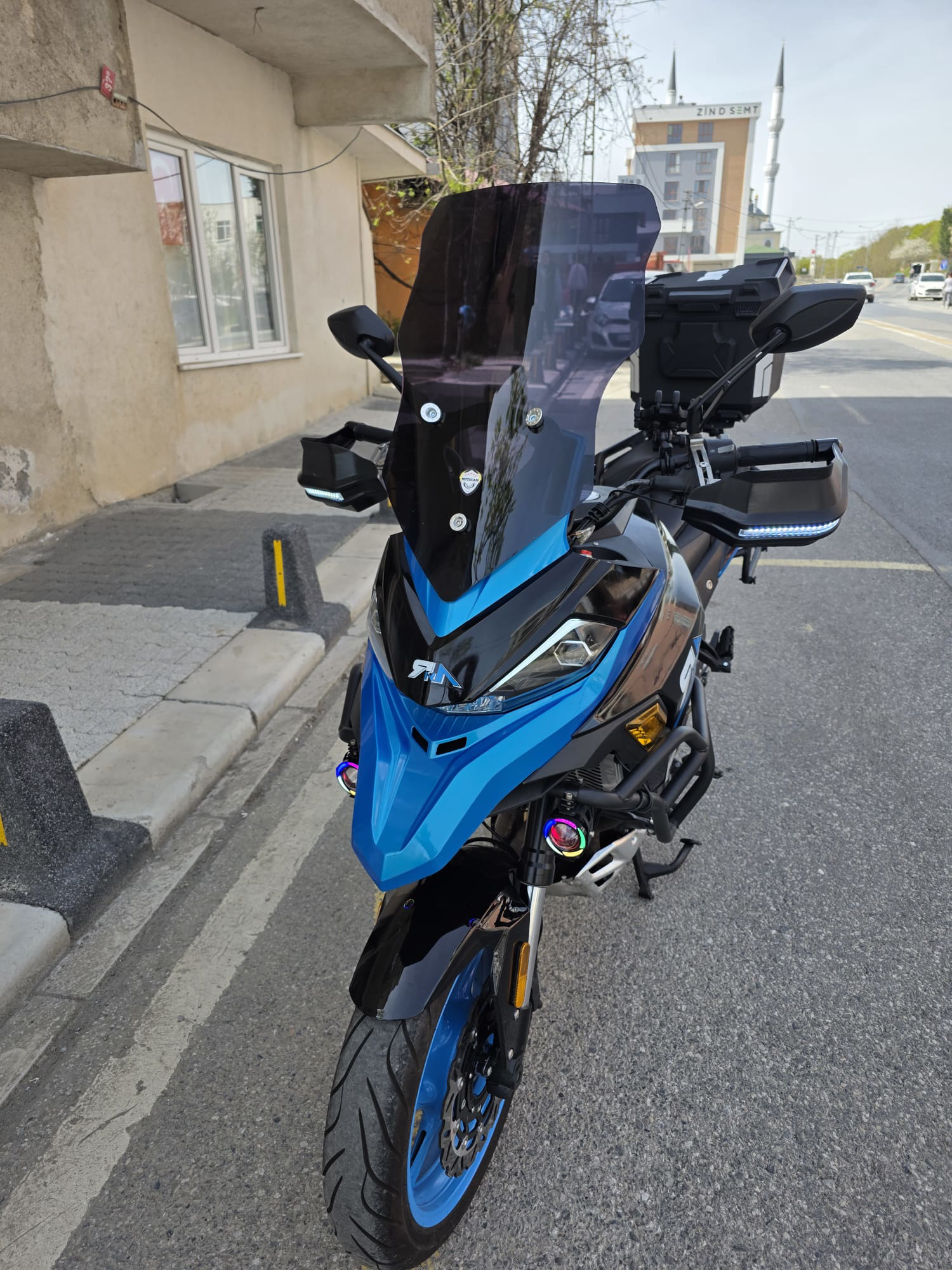 Motocam  Rkn 530 Adv Siperlik Ön Cam 2021-2025 Model 55Cm Siyah Re