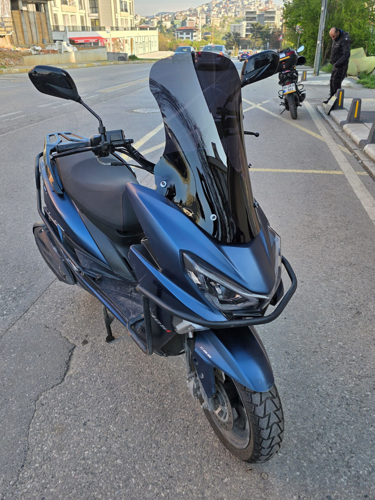 Motocam  Rks Newlight Pro Siperlik Ön Cam 2023-2025 Model 58Cm Siy
