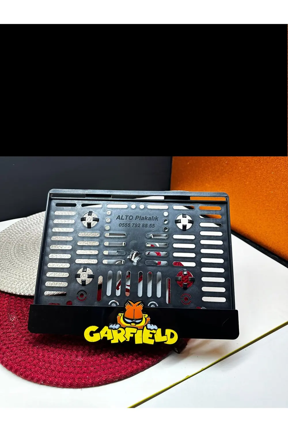 Motor Plakalık "garfield''takmatik Lazer Kesim Pleksi ( 1 Adet )