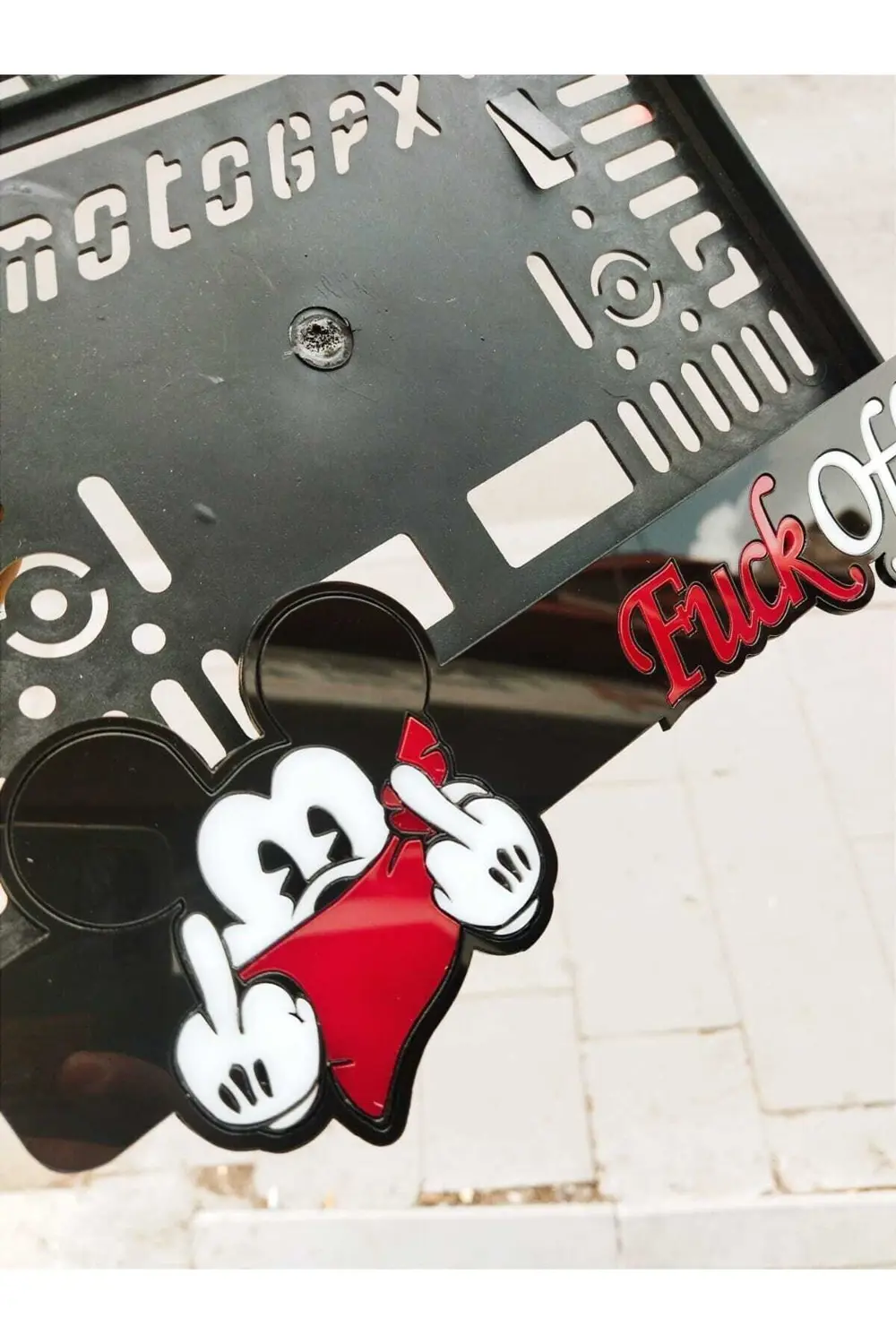 Motor Plakalık Mickey Mouse Model Takmatik Lazer Kesim Pleksi ( 1