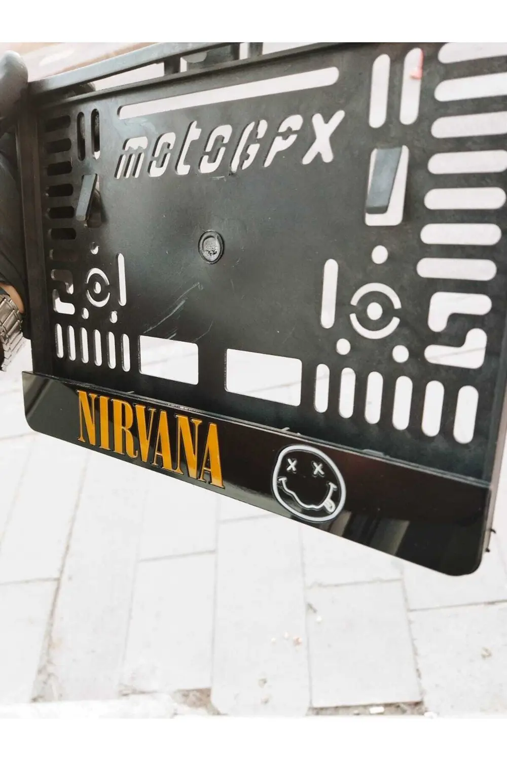Motor Plakalık ' Nırvana ' Takmatik Lazer Kesim Pleksi ( 1 Adet )