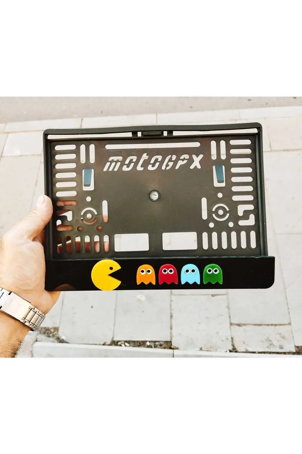 Motor Plakalık Pacman Lazer Kesim Pleksi ( 1 Adet )
