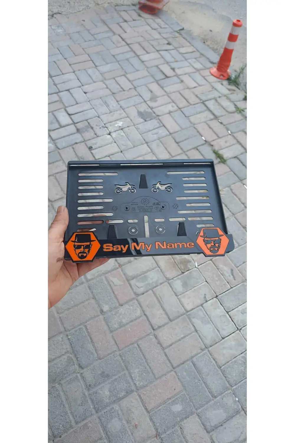 Motor Pleksi Plakalık