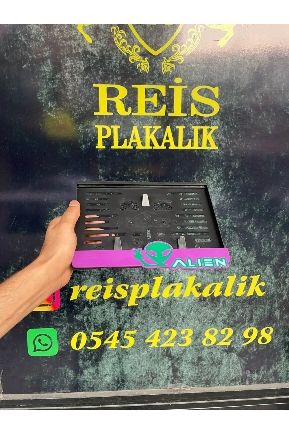 Motor Pleksi Plakalık