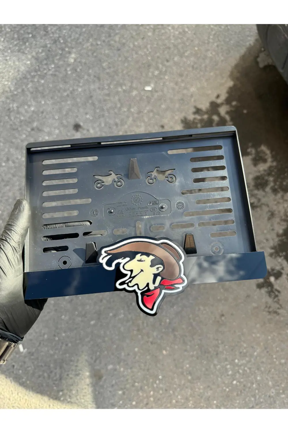 Motor Pleksi Plakalık