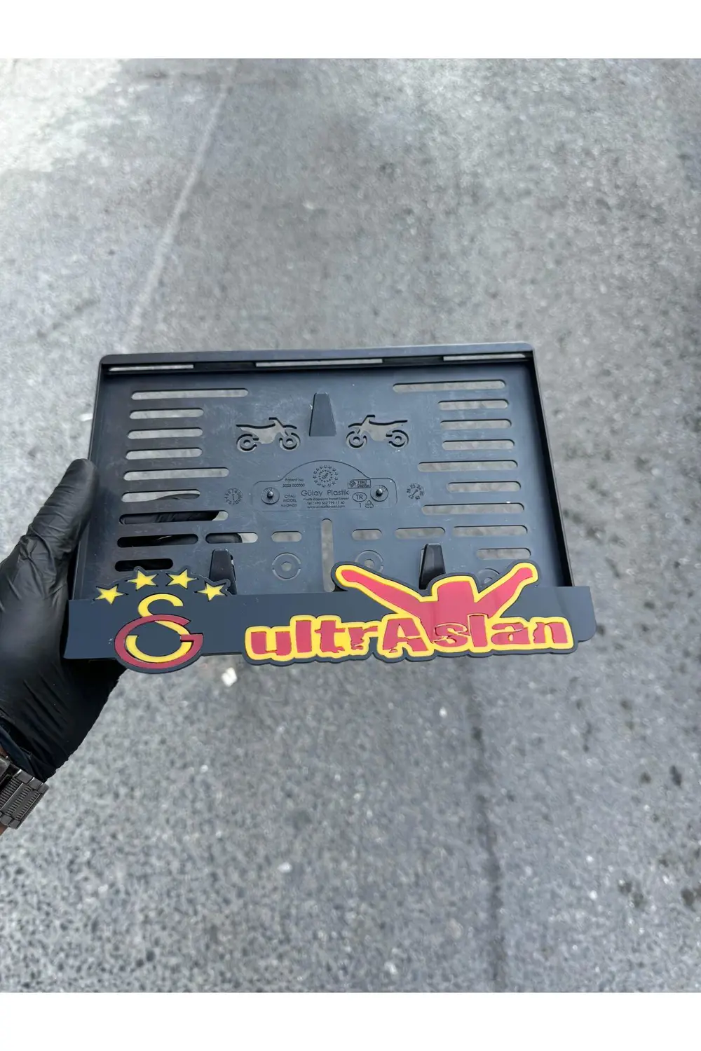 Motor Pleksi Plakalık