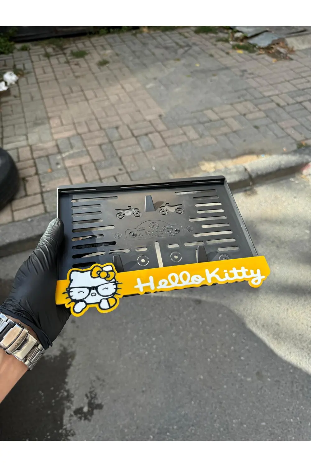 Motor Pleksi Plakalık