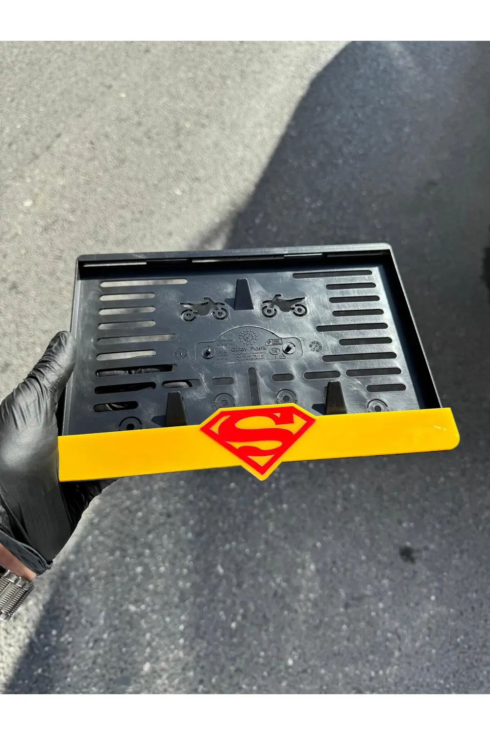 Motor Pleksi Plakalık