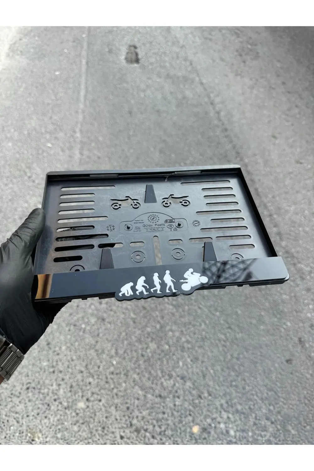 Motor Pleksi Plakalık